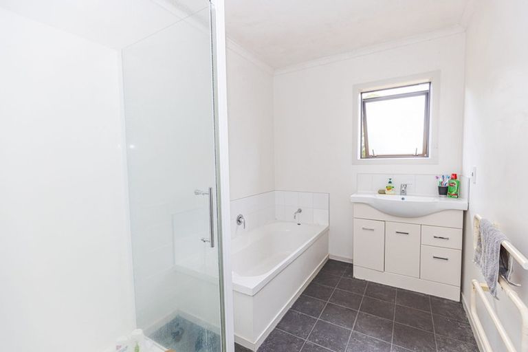 Photo of property in 12 Seafront Road, Castlecliff, Whanganui, 4501