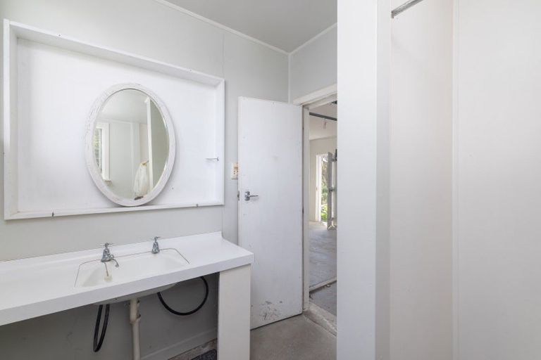 Photo of property in 31 Whero Avenue, Diamond Harbour, Lyttelton, 8971