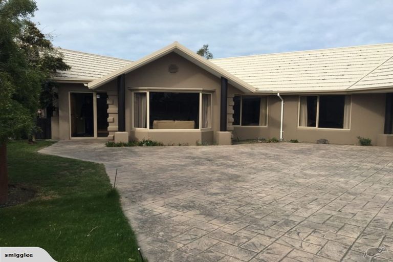 Photo of property in 71 Broadhaven Avenue, Parklands, Christchurch, 8083