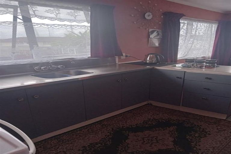 Photo of property in 178 Te Irirangi Drive, Clover Park, Auckland, 2019