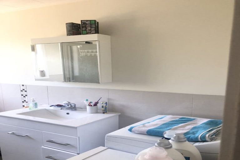 Photo of property in 3/109 Sycamore Drive, Sunnynook, Auckland, 0620