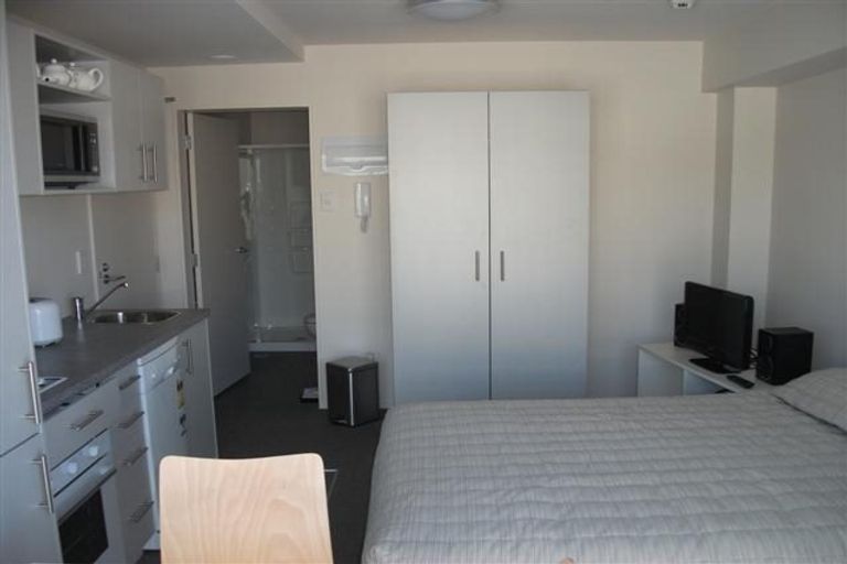 Photo of property in The Peak Apartments, 1001/170 Taranaki Street, Te Aro, Wellington, 6011