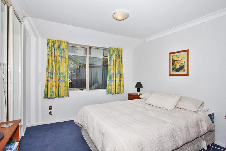 Photo of property in 2 Glencullen Drive, Casebrook, Christchurch, 8051