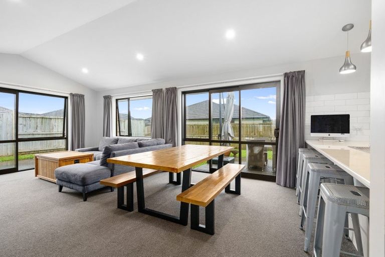 Photo of property in 83 Watkins Road, Cambridge, 3434