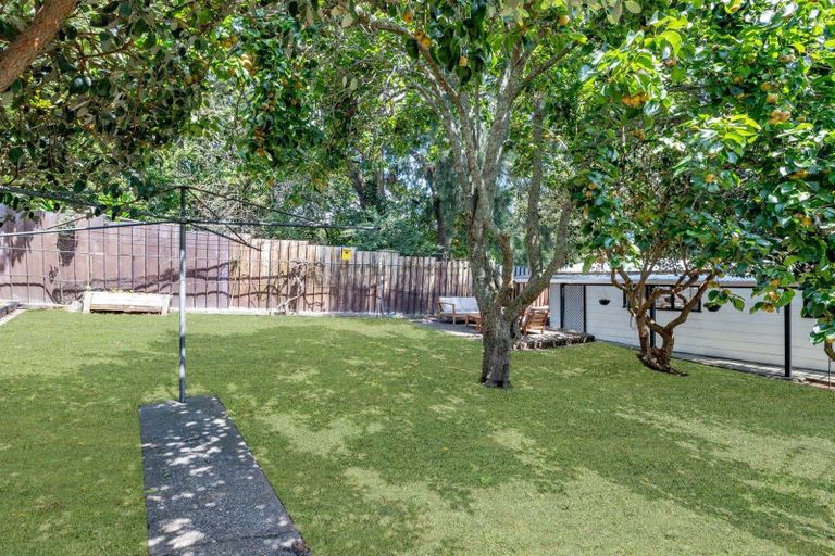 Photo of property in 17 Matipo Crescent, Pukete, Hamilton, 3200