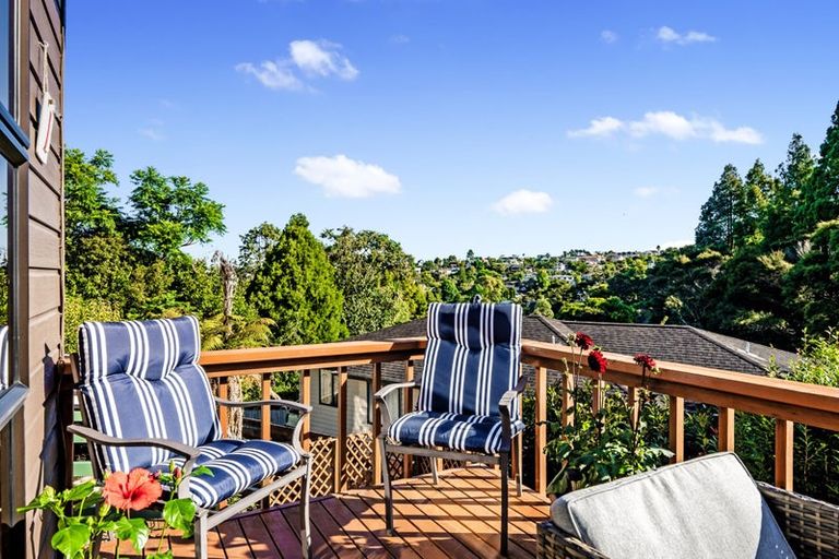 Photo of property in 16 Stredwick Drive, Torbay, Auckland, 0630