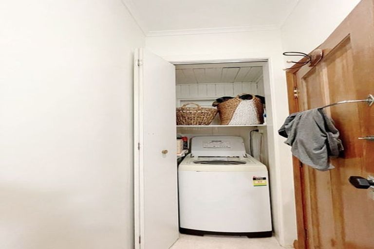 Photo of property in 20 Fraser Avenue, Johnsonville, Wellington, 6037