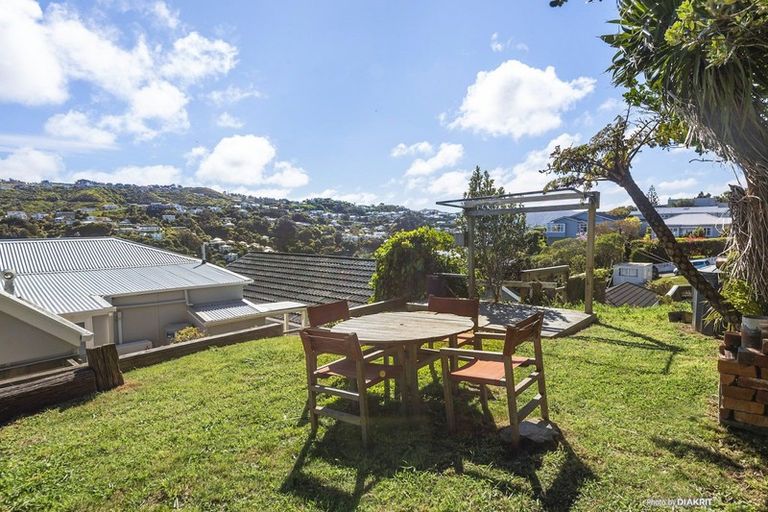 Photo of property in 25 Harland Street, Brooklyn, Wellington, 6021