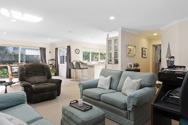 Photo of property in 1 Inverness Drive, Pyes Pa, Tauranga, 3112