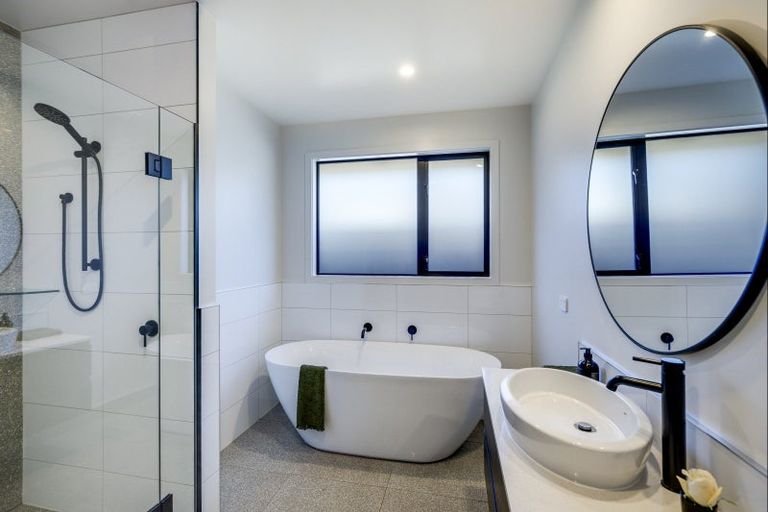 Photo of property in 3 Grenside Lane, Mahora, 4120