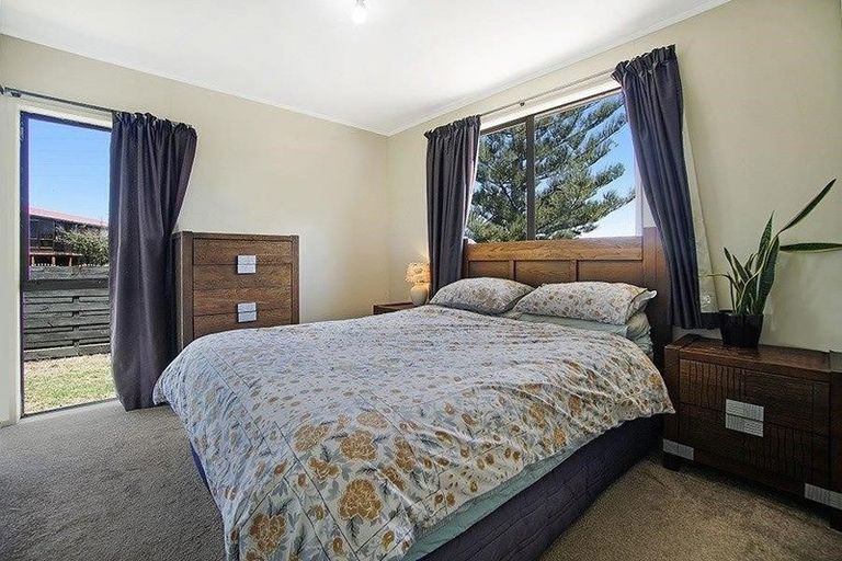 Photo of property in 23 Sidey Avenue, Clover Park, Auckland, 2019