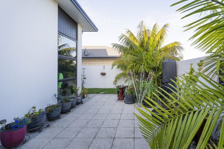 Photo of property in 43 Aquila Drive, Whitianga, 3510