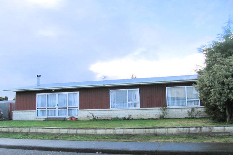 Photo of property in 20 Weddell Street, Flaxmere, Hastings, 4120