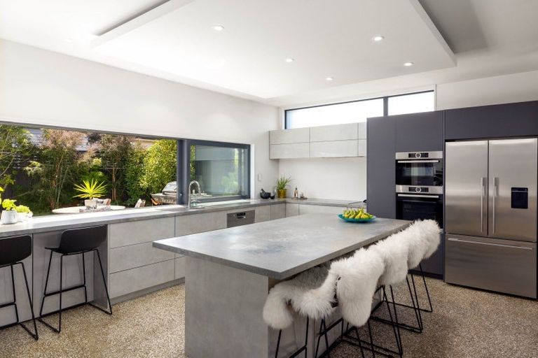 Photo of property in 107 Hawthorne Street, Strowan, Christchurch, 8052