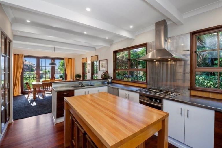 Photo of property in 19 Oregon Drive, Rainbow Point, Taupo, 3330