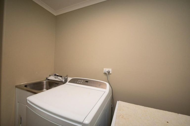 Photo of property in 355 Lethbridge Road, Feilding, 4779