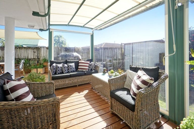 Photo of property in 48 Fairview Place, Te Puke, 3119