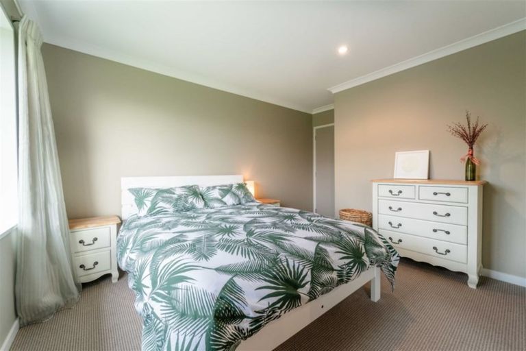 Photo of property in 63 Mcmahon Drive, Aidanfield, Christchurch, 8025