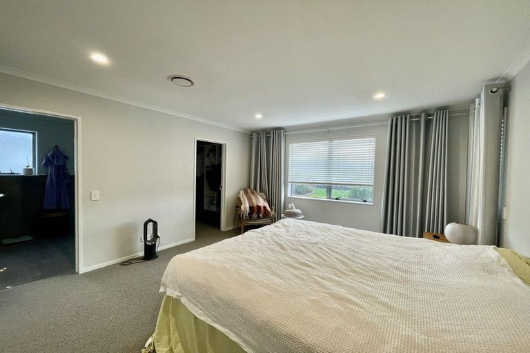 Photo of property in 89 Mackay Drive, Greenhithe, Auckland, 0632