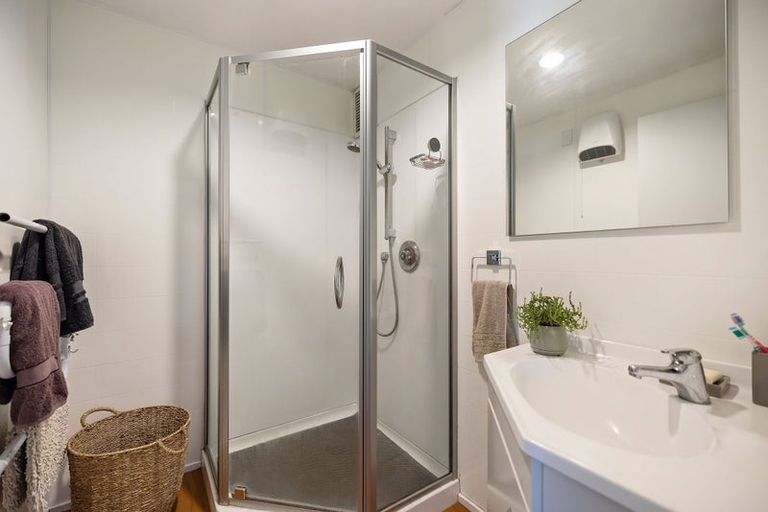 Photo of property in Alpine Meadows Apartments, 135w Fernhill Road, Fernhill, Queenstown, 9300