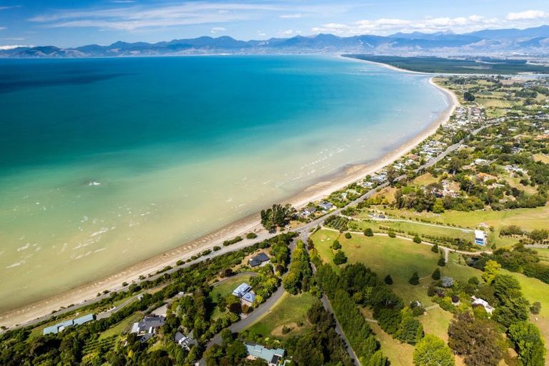 Photo of property in 50 Pine Hill Road, Ruby Bay, Upper Moutere, 7173