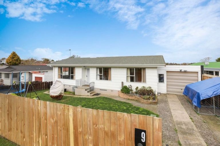 Photo of property in 9 Rothesay Place, Dinsdale, Hamilton, 3204