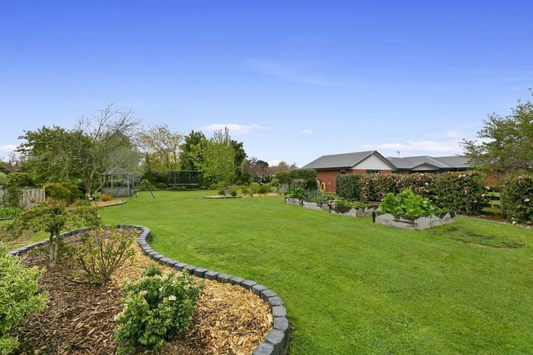 Photo of property in 3 De La Mare Drive, Leamington, Cambridge, 3432