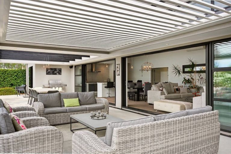 Photo of property in 9 Campbell Drive, Martinborough, 5711