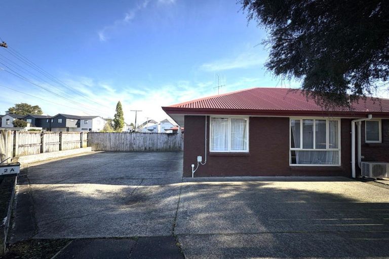 Photo of property in 2a Snead Place, Hamilton East, Hamilton, 3216