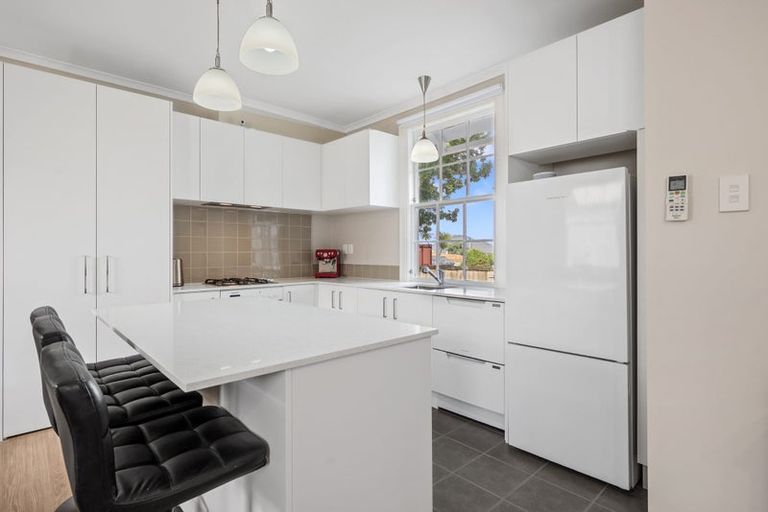 Photo of property in 13 Karaka Street, Helensville, 0800