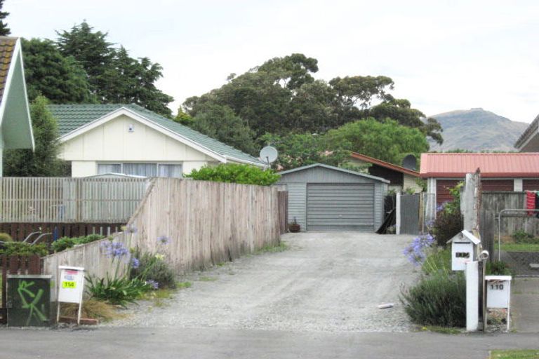 Photo of property in 114 Hay Street, Bromley, Christchurch, 8062