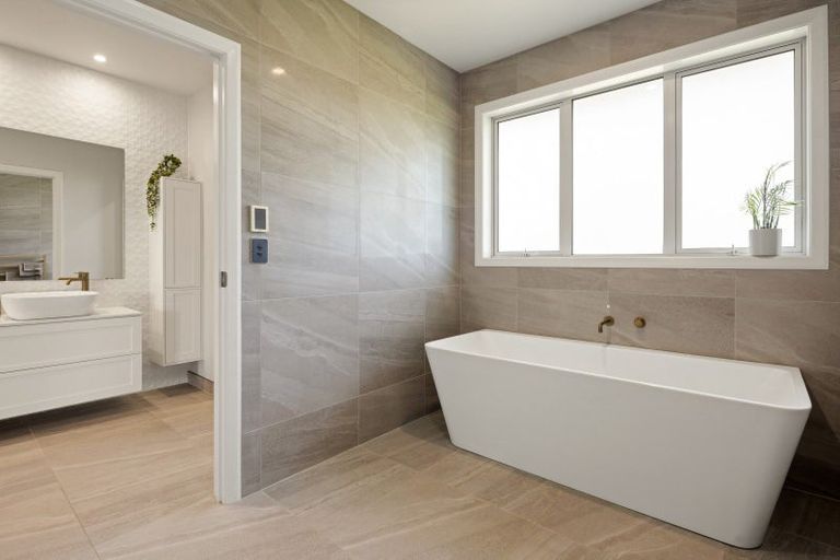 Photo of property in 19 Mike Smith Drive, Cambridge, 3434