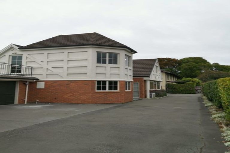 Photo of property in 2/53 Hamilton Avenue, Ilam, Christchurch, 8041