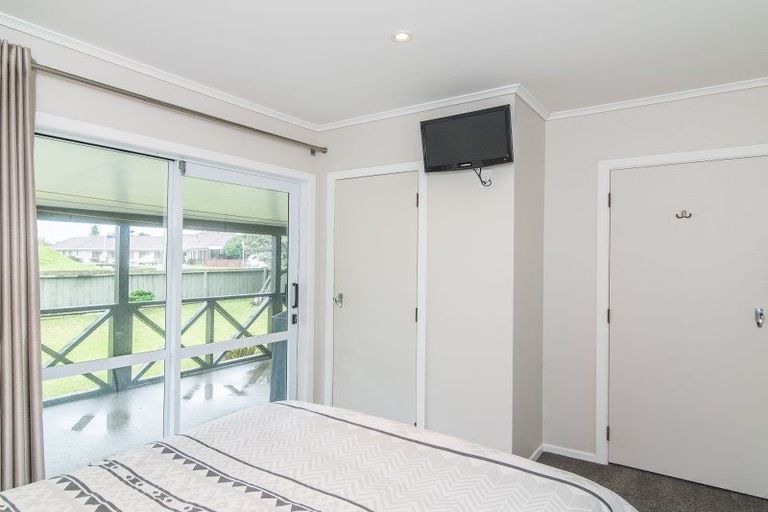 Photo of property in 30 Donovan Road, Paraparaumu Beach, Paraparaumu, 5032