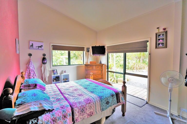 Photo of property in 747 Three Mile Bush Road, Ruatangata West, Kamo, 0185