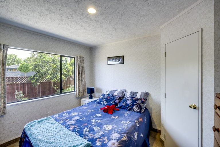 Photo of property in 1 Hyatt Grove, Greenmeadows, Napier, 4112
