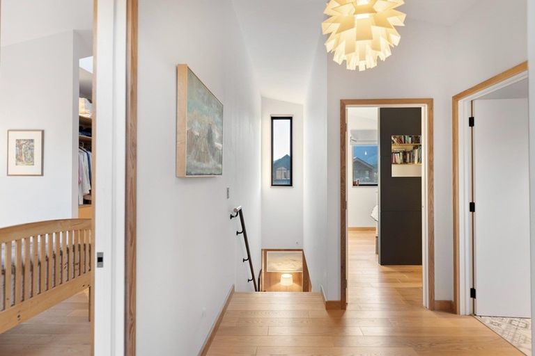 Photo of property in 4 Soudley Court, Jacks Point, Queenstown, 9371