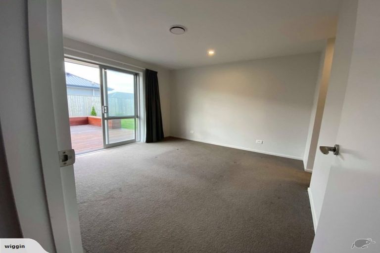 Photo of property in 8 Park Lane, Rolleston, 7614