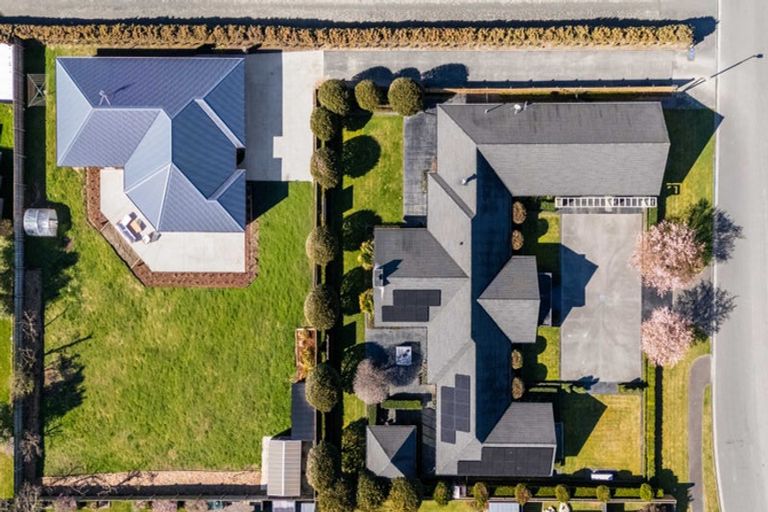 Photo of property in 5 Jozecom Place, Rolleston, 7614
