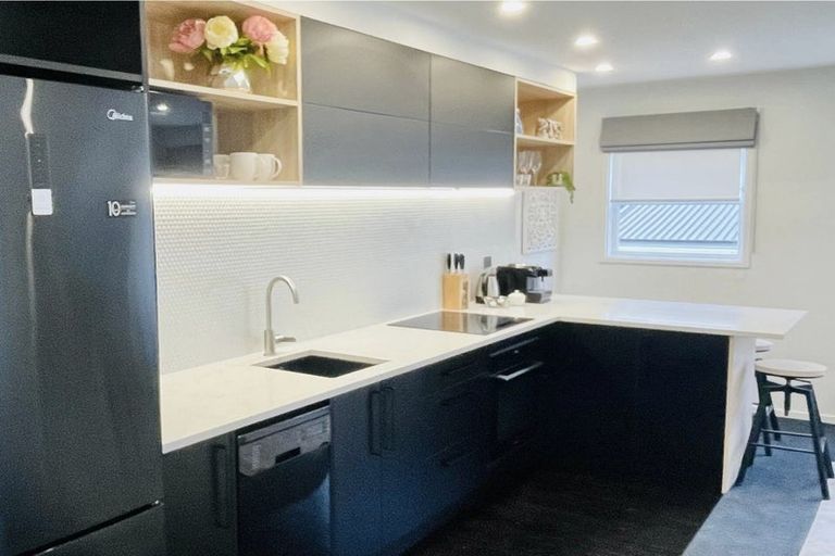 Photo of property in 5/147 Glenmore Street, Kelburn, Wellington, 6012