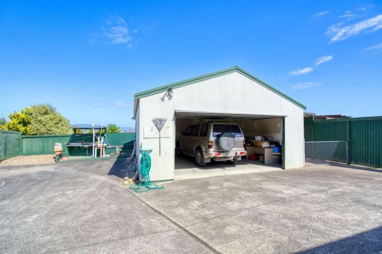 Photo of property in 2 Ngaparaoa Drive, Maketu, Te Puke, 3189