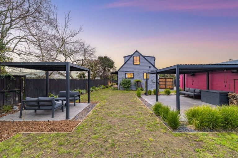 Photo of property in 47a Inwoods Road, Parklands, Christchurch, 8083