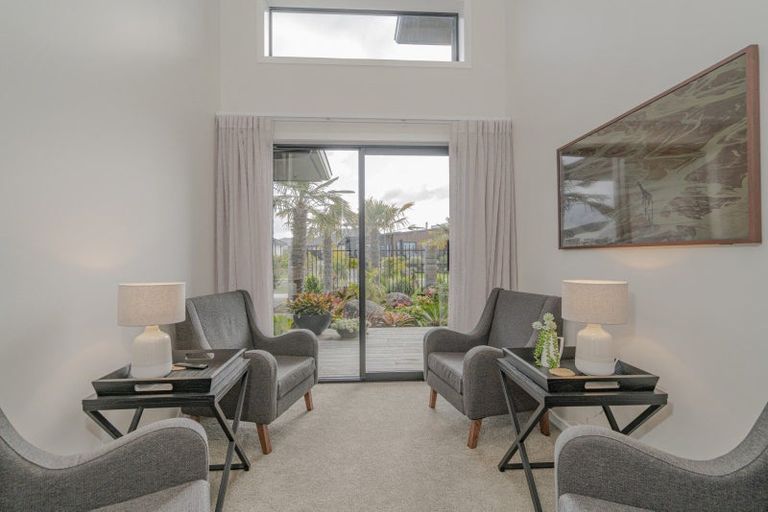 Photo of property in 13 Awatea Drive, Whitianga, 3510