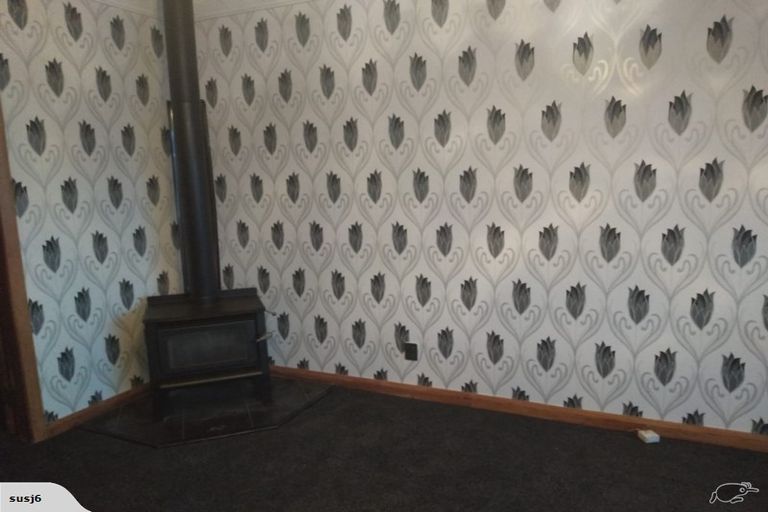 Photo of property in 339 Oxford Street, Levin, 5510