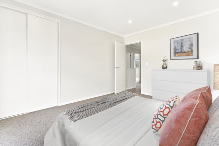 Photo of property in 38 Vincent Mcgrath Crescent, Swanson, Auckland, 0614