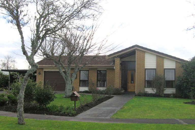 Photo of property in 17 Halyard Close, Flagstaff, Hamilton, 3210