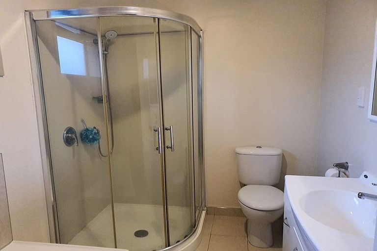 Photo of property in 11 Thomas Hamer Place, Greenhithe, Auckland, 0632