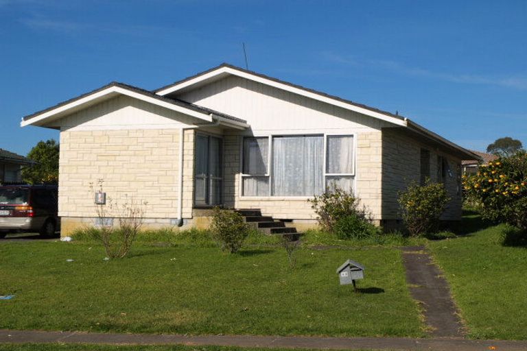 Photo of property in 33 Cranmere Crescent, Mangere East, Auckland, 2024