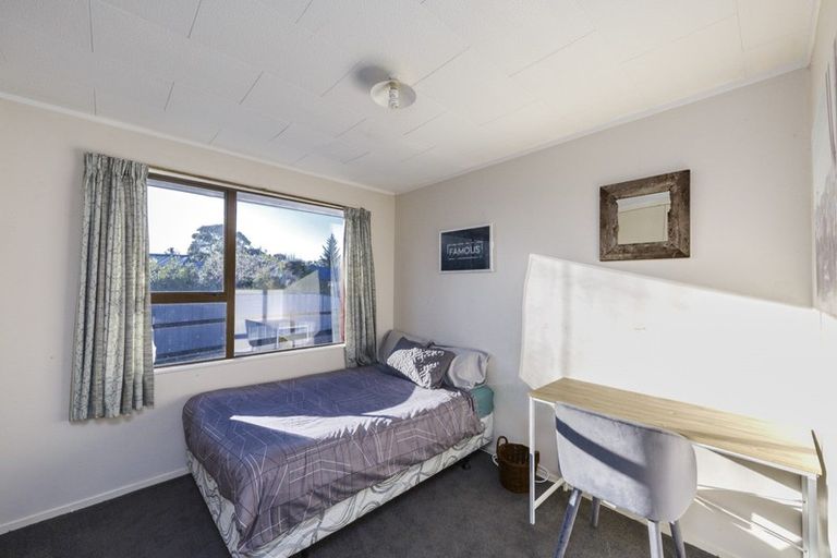 Photo of property in 21 Cargill Grove, Kelvin Grove, Palmerston North, 4414