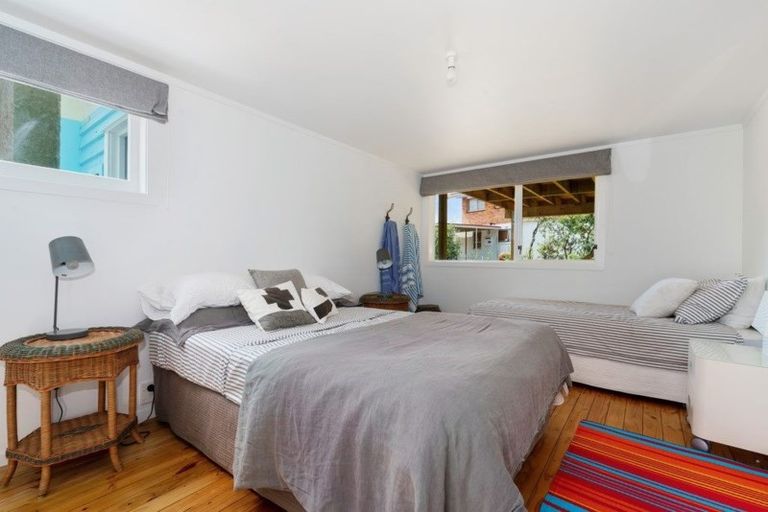 Photo of property in 24 Wehiwehi Road, Matapouri, Whangarei, 0173